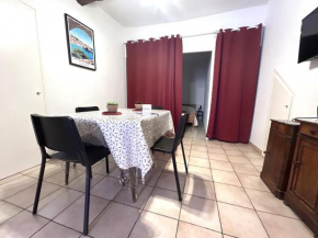 Appartement F3 charmant au cœur de Collioure, à 2 pas de la plage et des commerces - FR-1-309-284